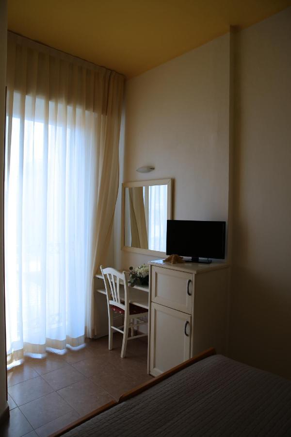 Hotel Philadelphia Каттоліка Екстер'єр фото